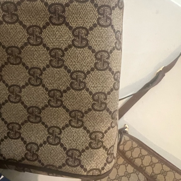 Gucci tan leather with monogram canvas - Picture 8 of 14